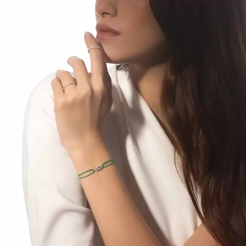 سوار Move Uno برباط أخضر